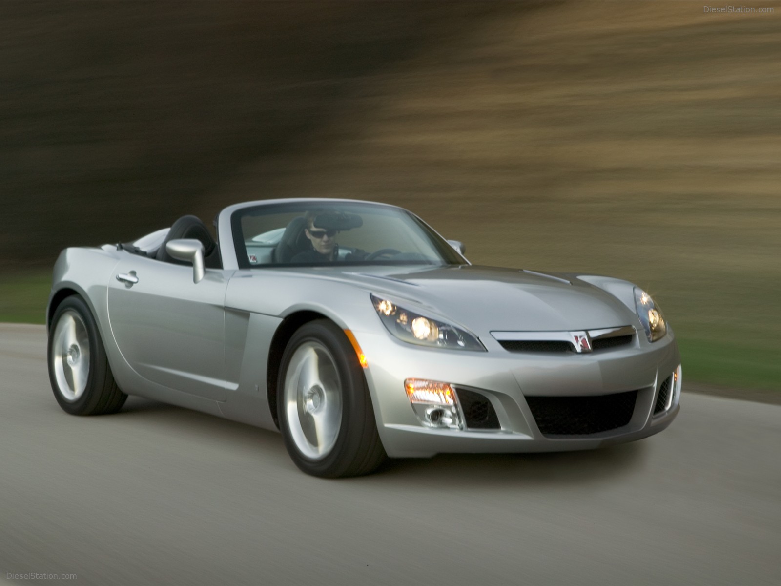 2009 Saturn Sky Red Line