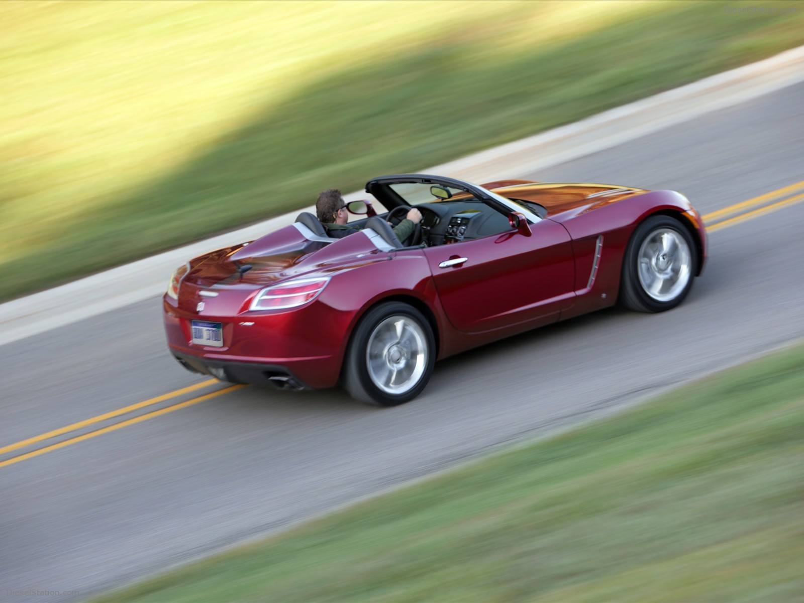 2009 Saturn Sky Red Line