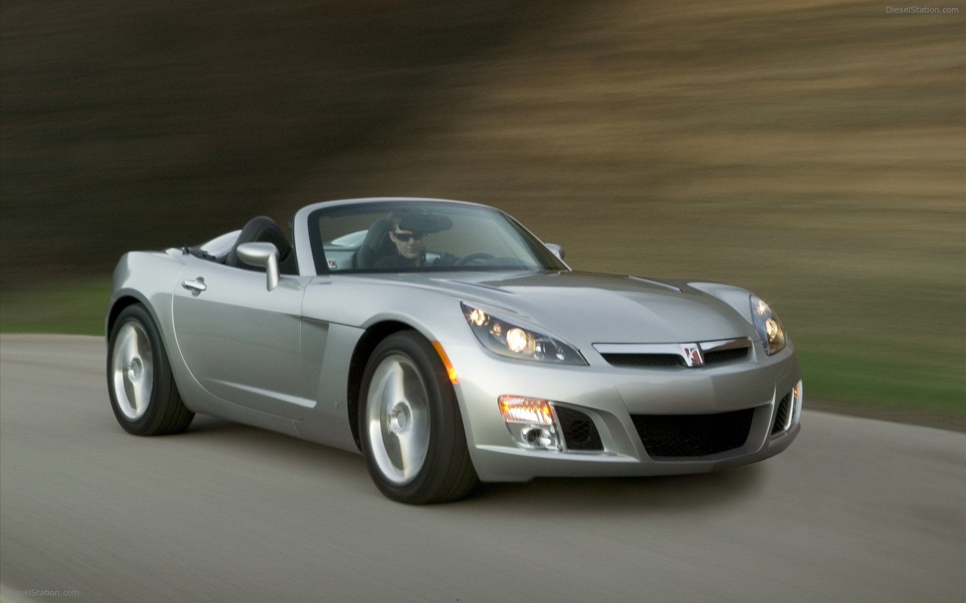 2009 Saturn Sky Red Line