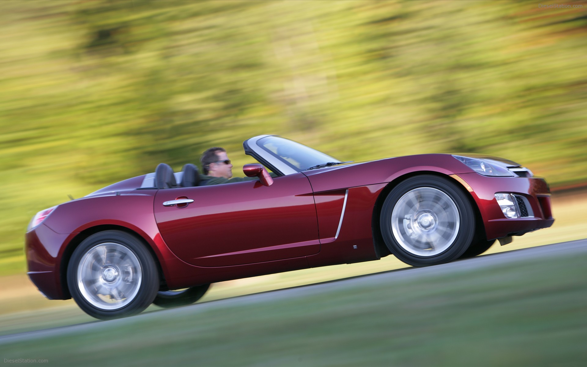 2009 Saturn Sky Red Line