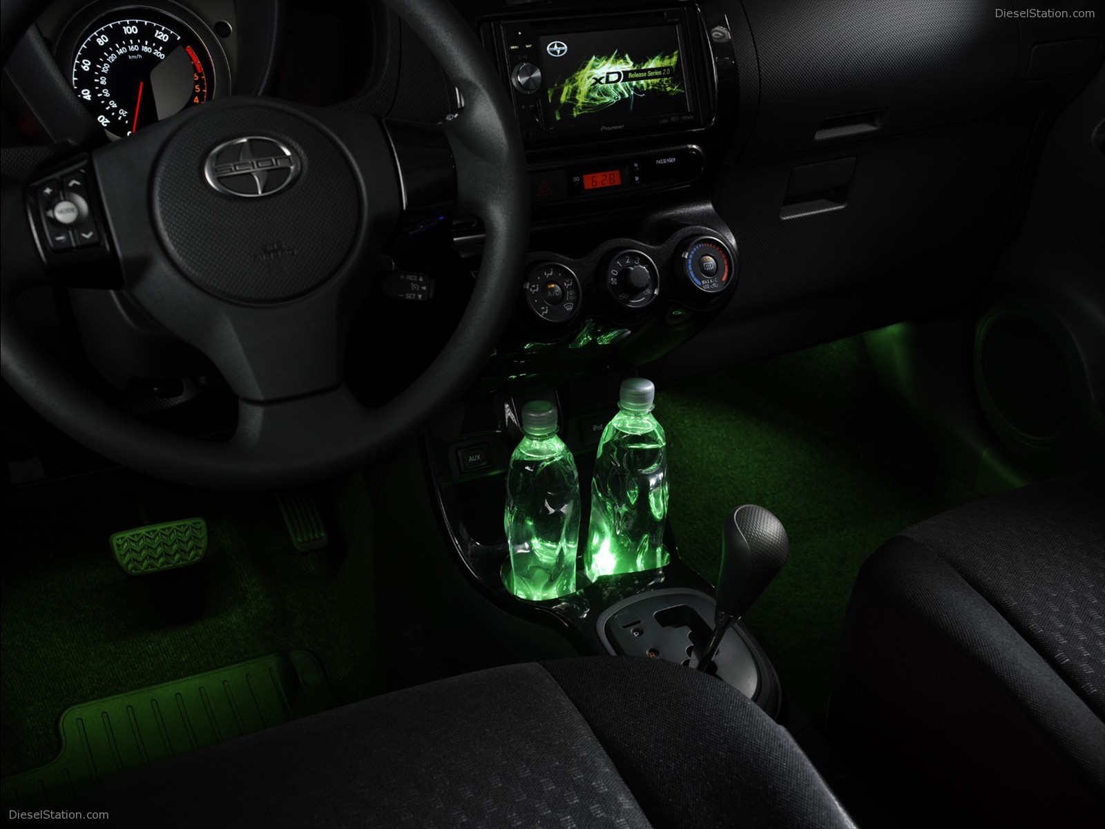 2009 Scion xD Release Series 2.0
