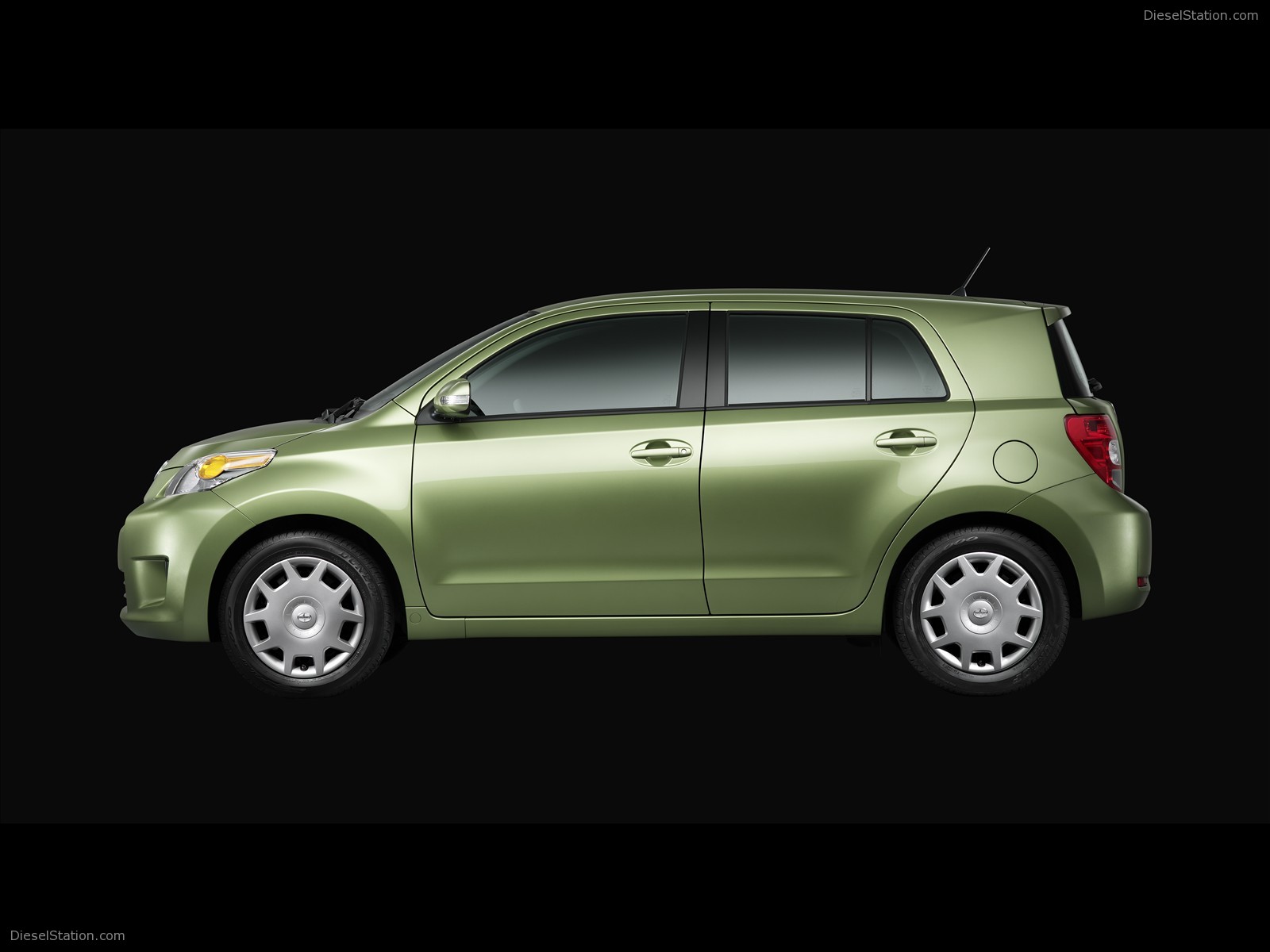 2009 Scion xD Release Series 2.0