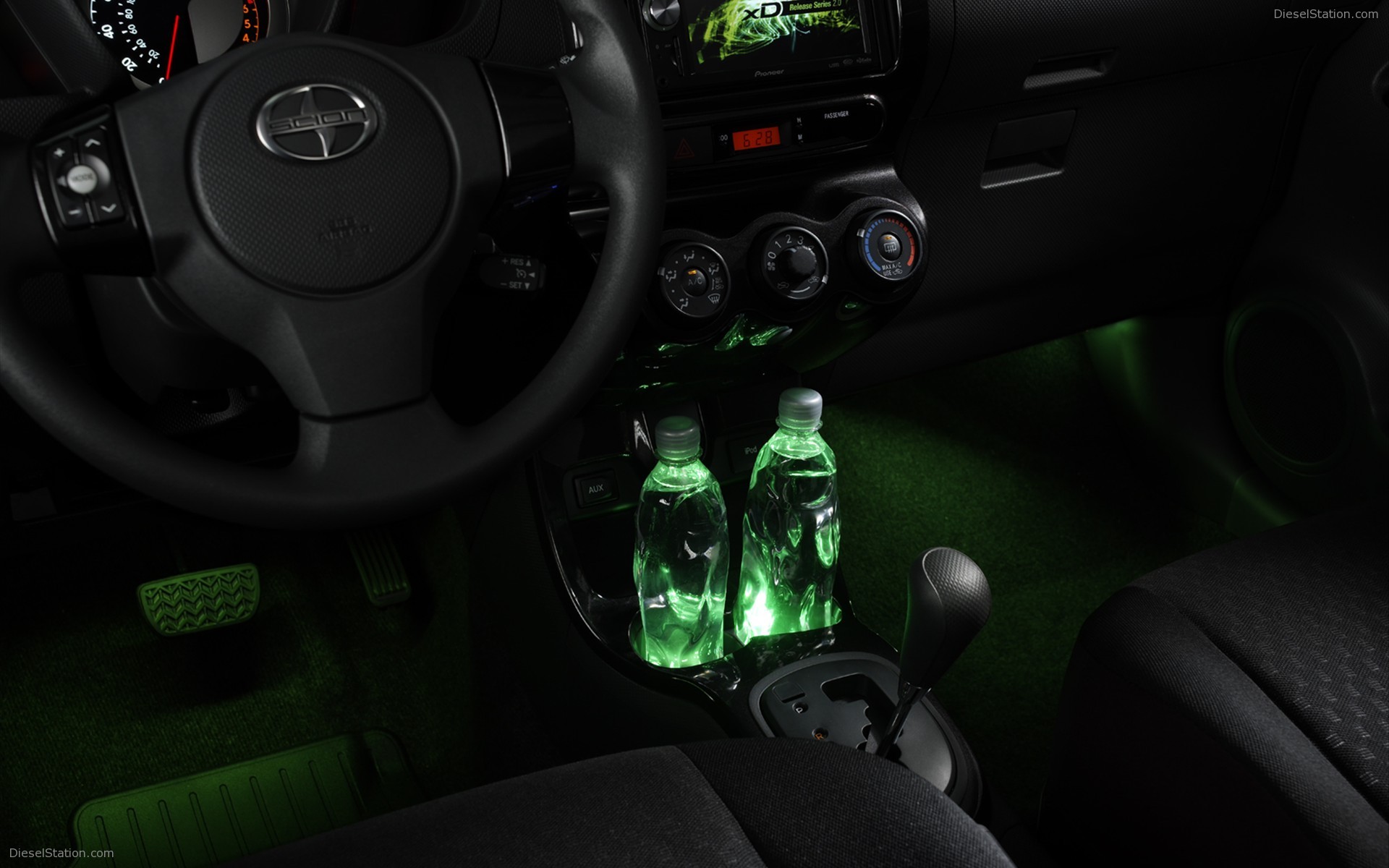 2009 Scion xD Release Series 2.0