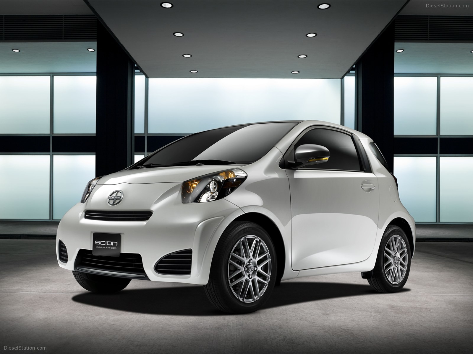 Scion IQ 2011