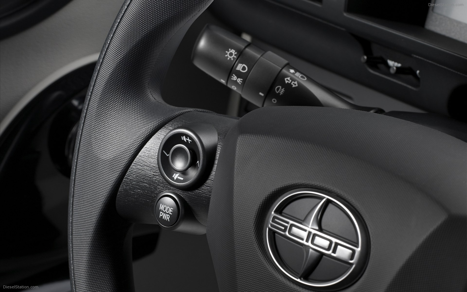 Scion IQ 2011