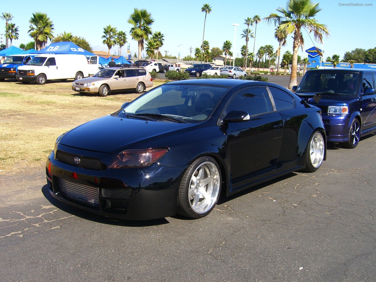 Scion Night Knotts Scary Farm