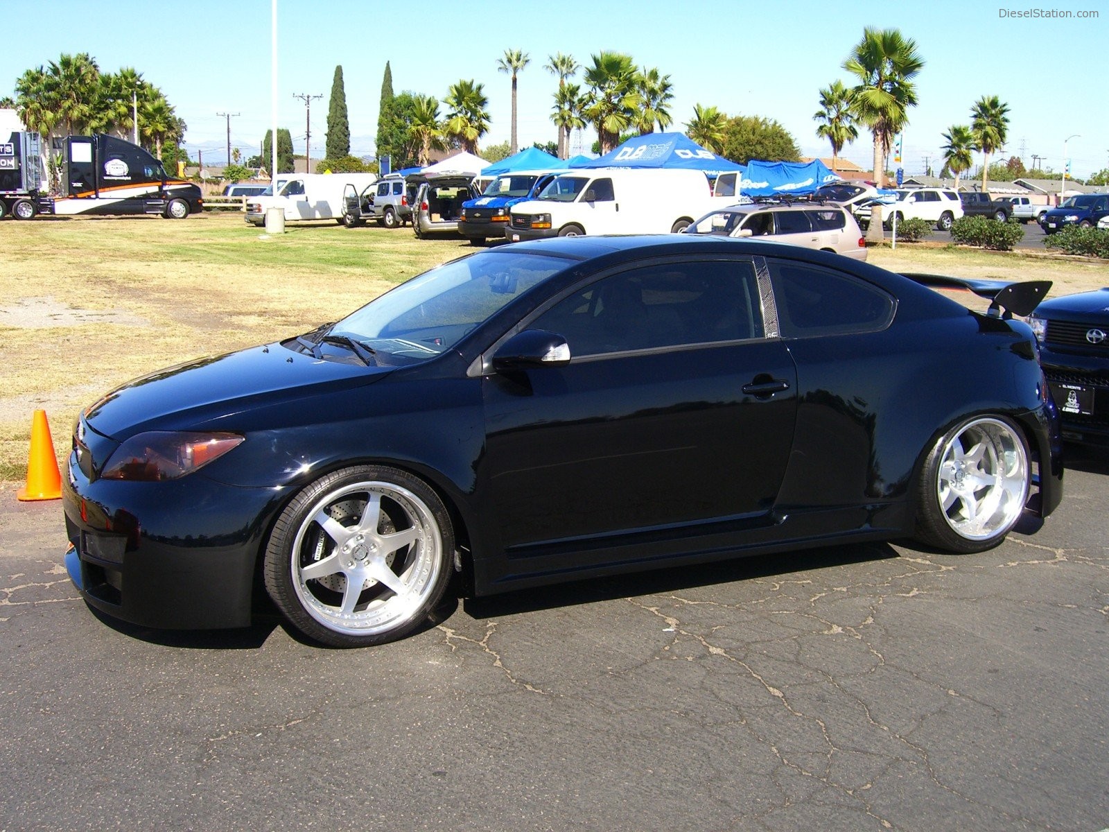 Scion Night Knotts Scary Farm