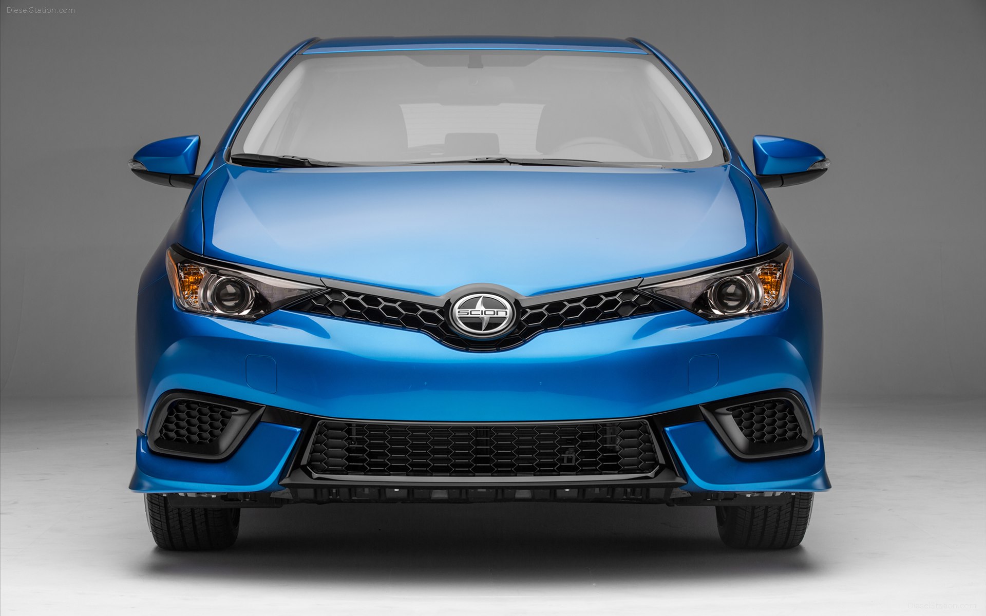 Scion iM 2016