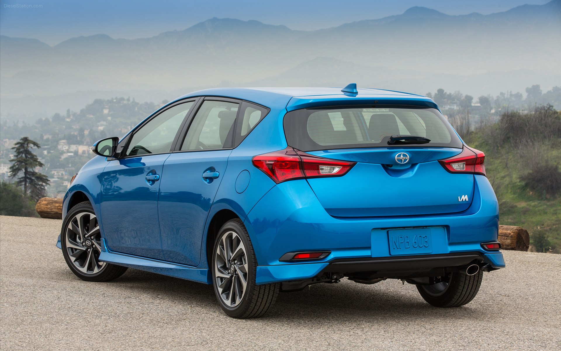 Scion iM 2016