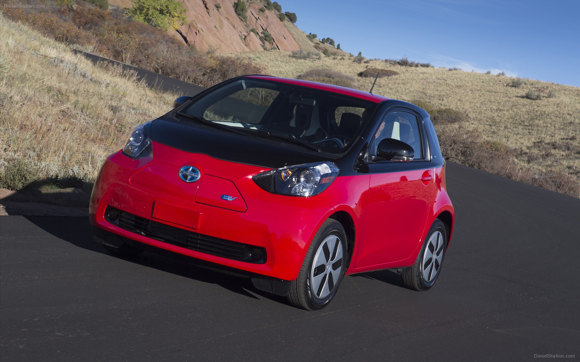 Scion iQ EV 2013