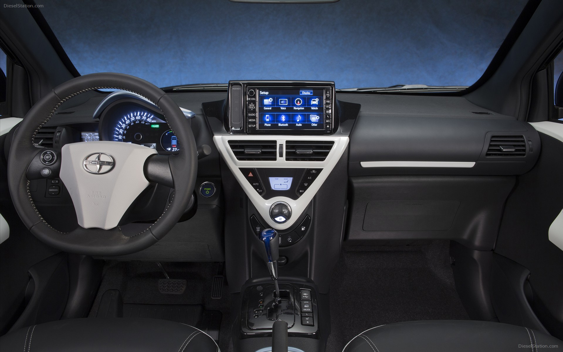 Scion iQ EV 2013
