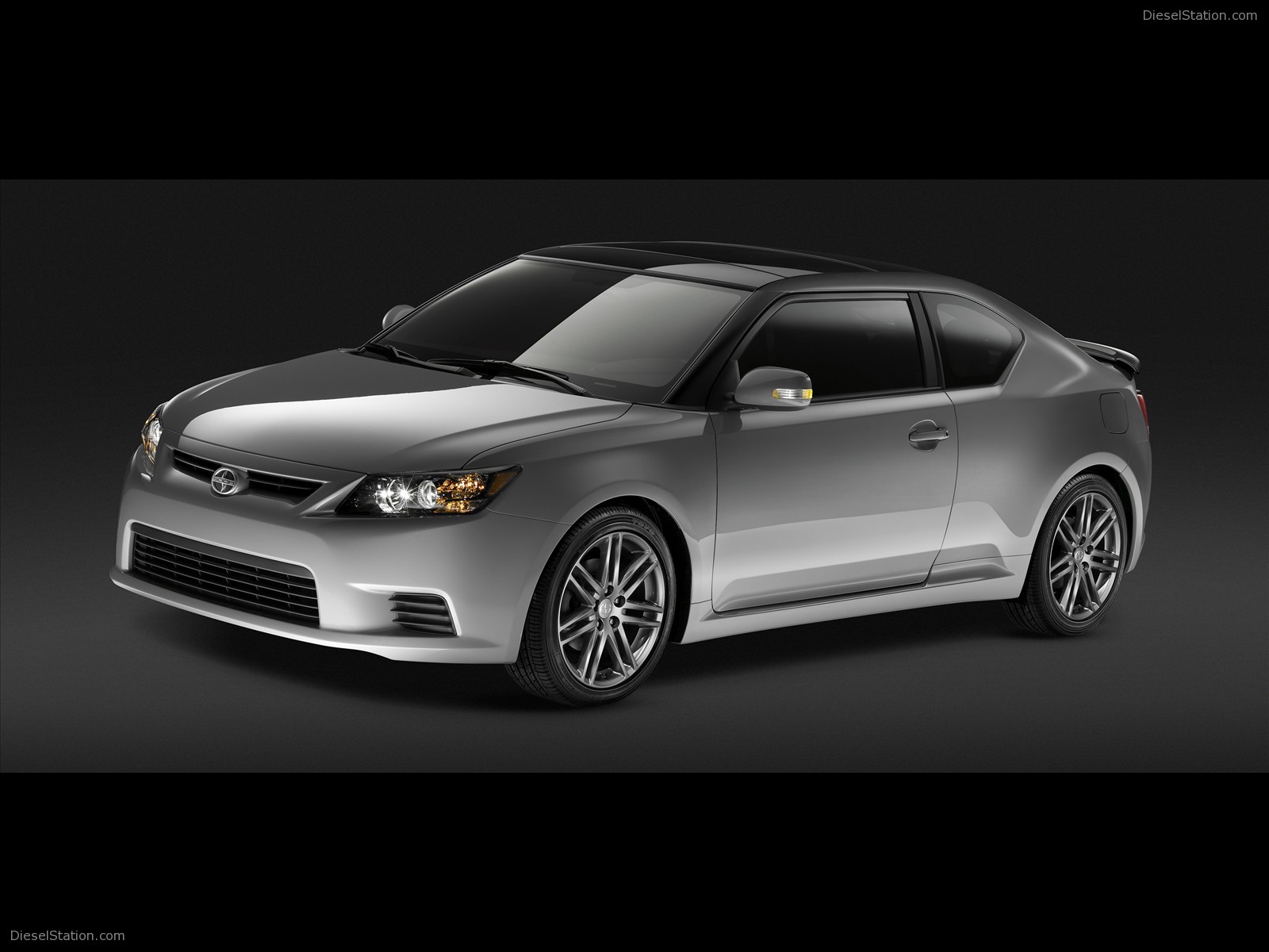 Scion tC 2011