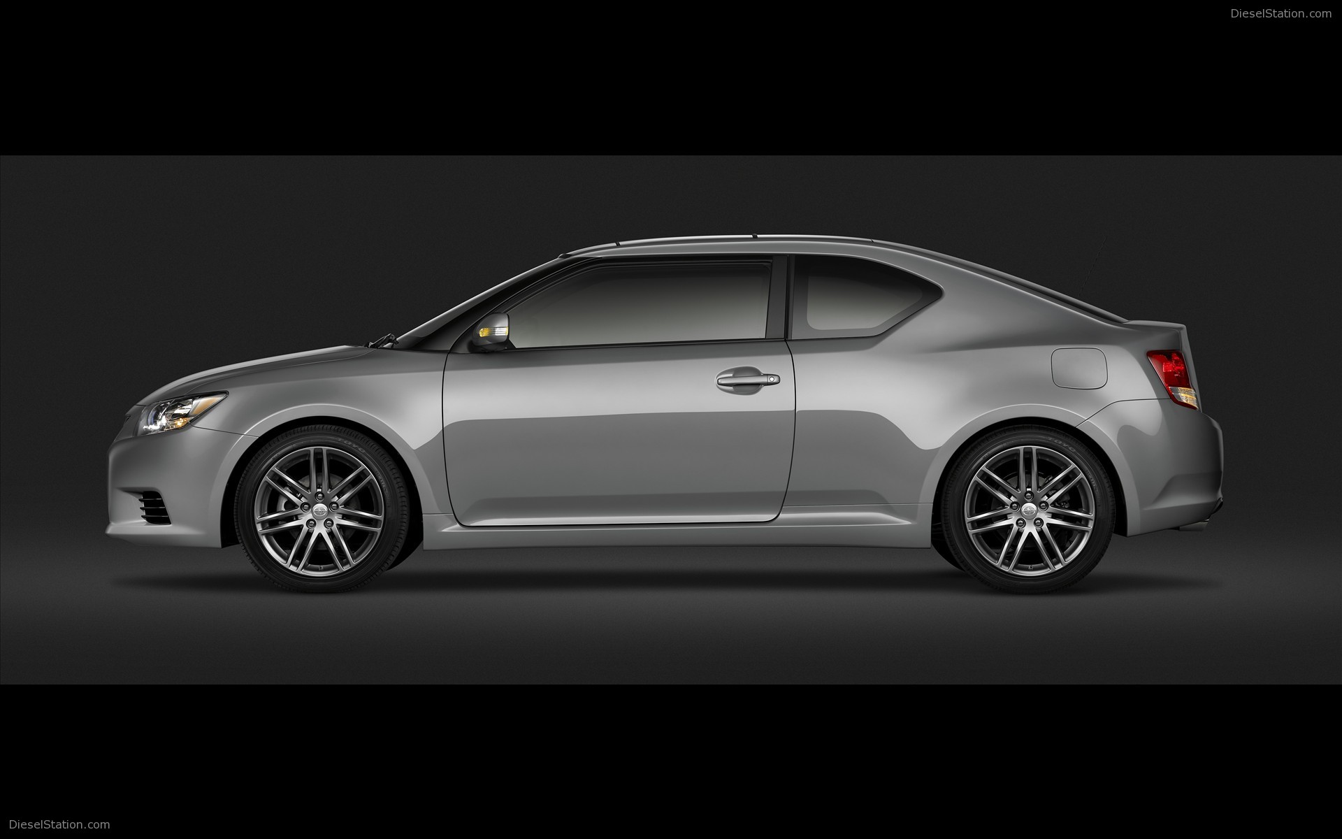 Scion tC 2011