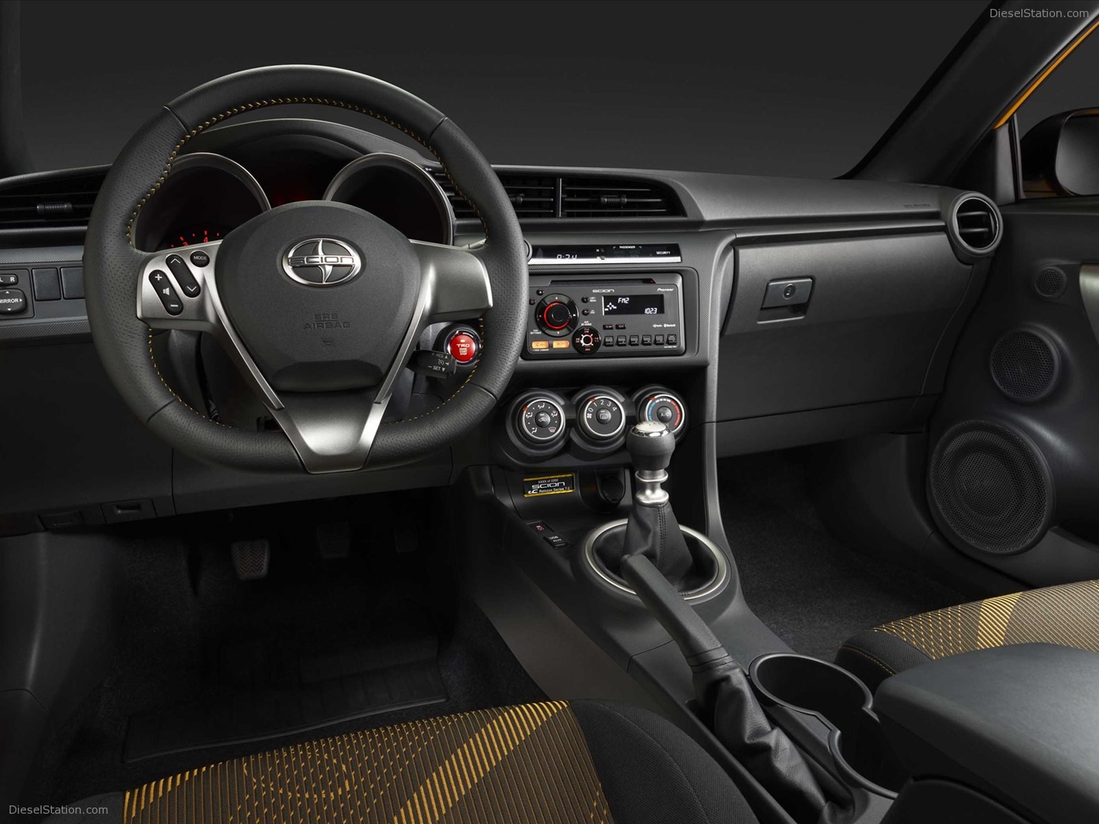 Scion tC RS 7.0 2012