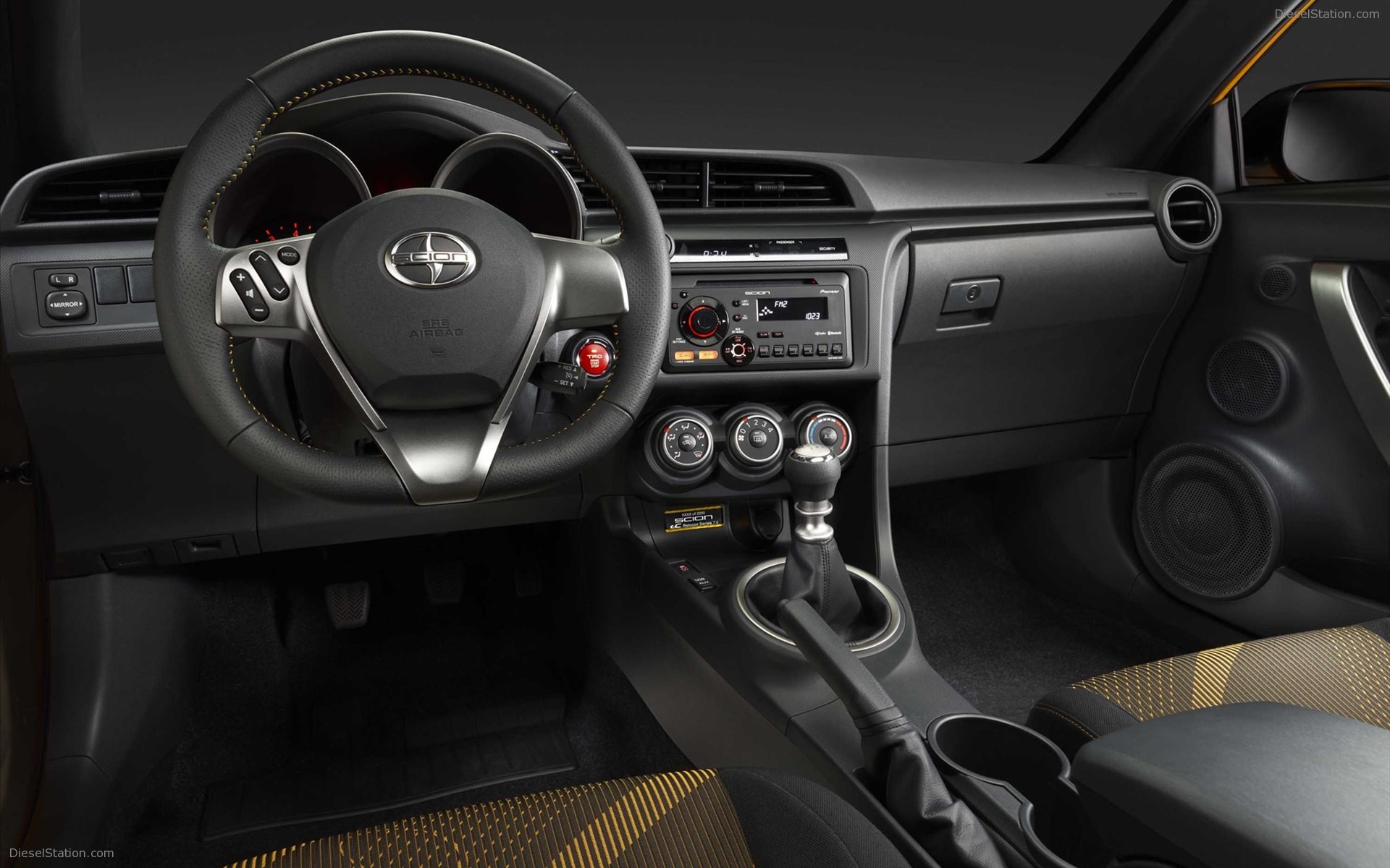 Scion tC RS 7.0 2012