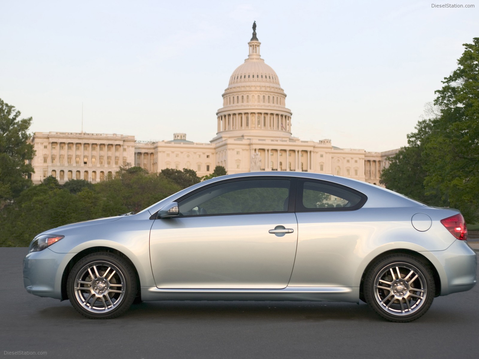 Scion tC