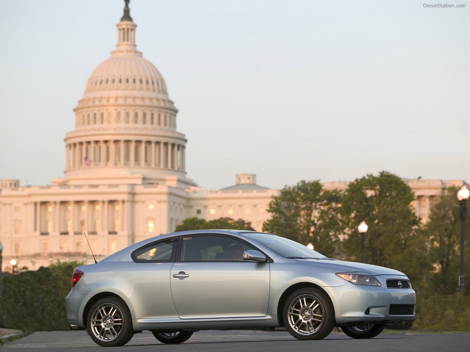 Scion tC