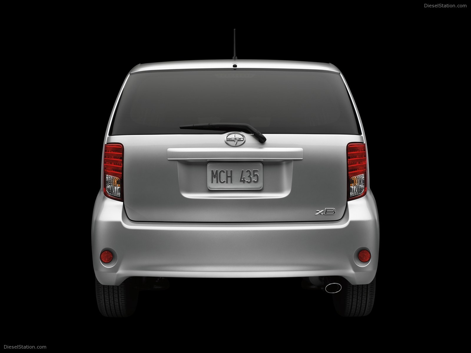 Scion xB 2011