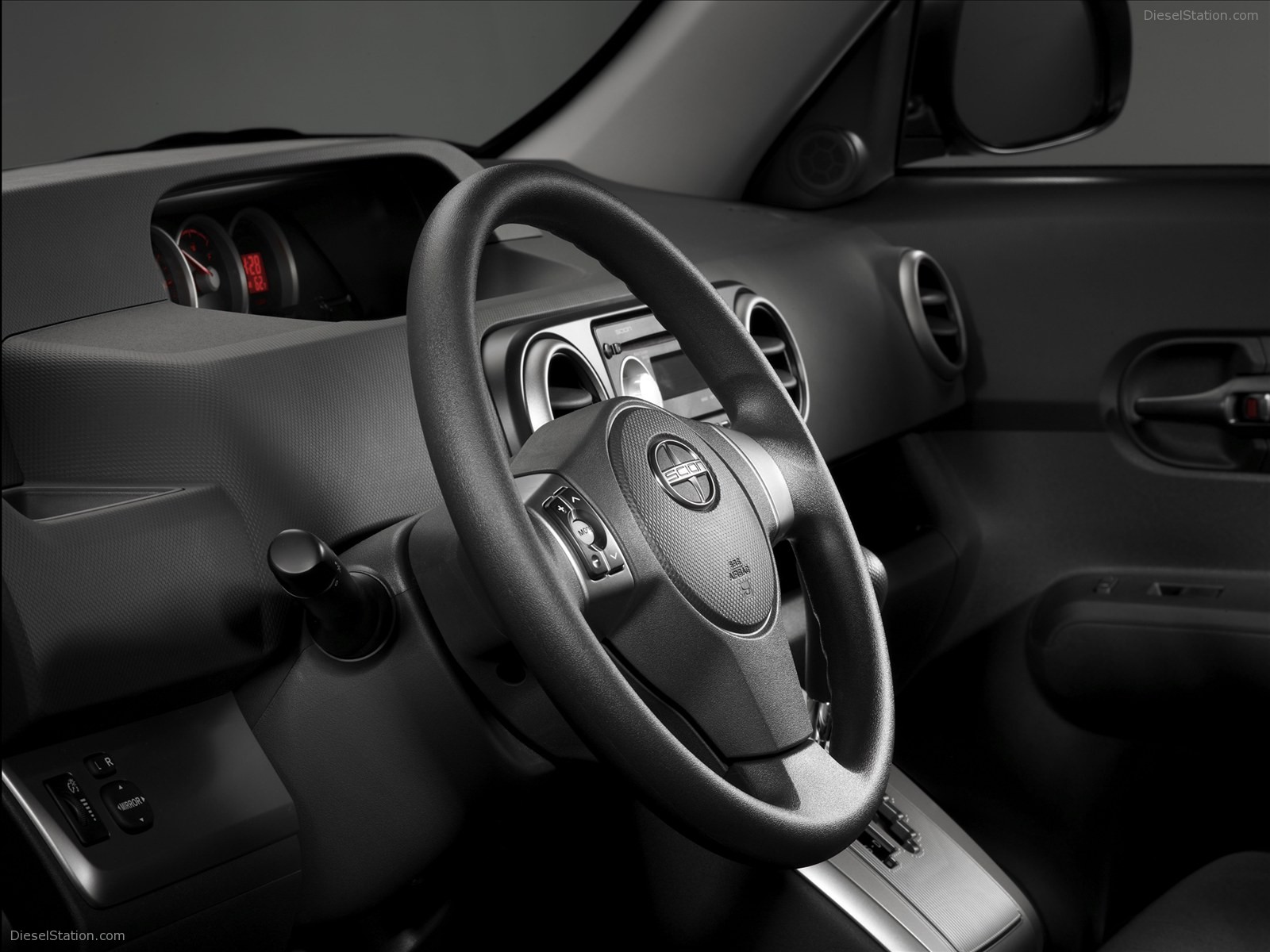 Scion xB 2011