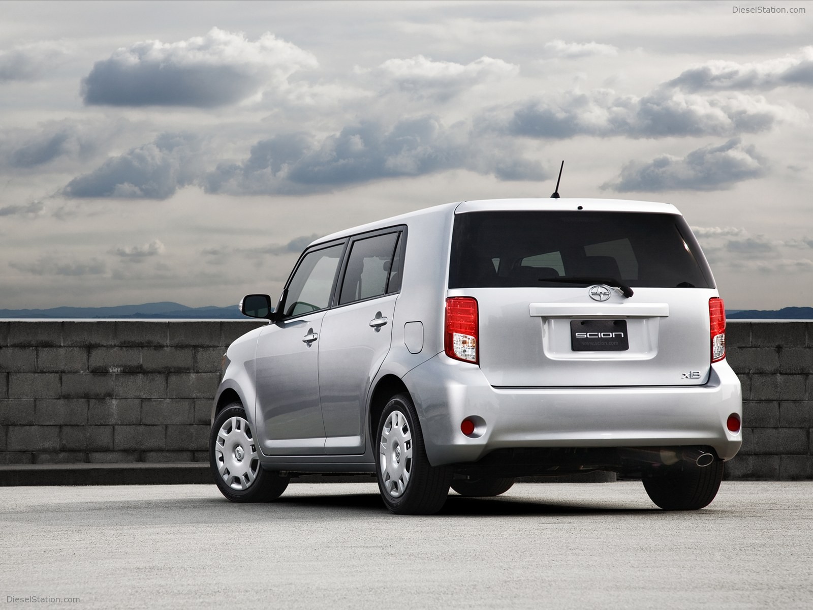 Scion xB 2011