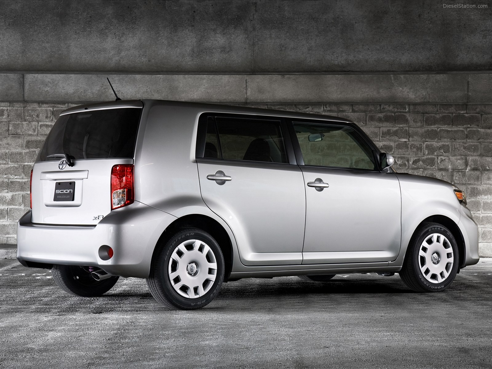 Scion xB 2011