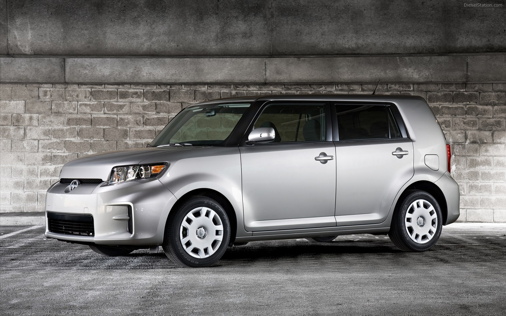 Scion xB 2011