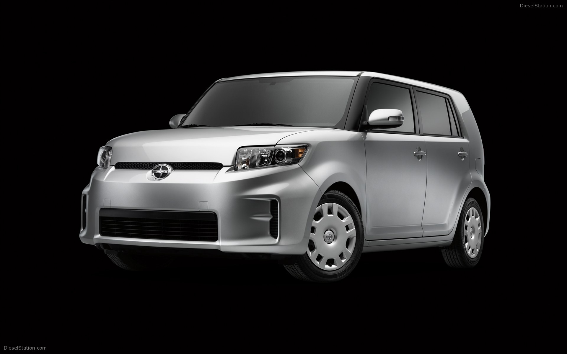 Scion xB 2011