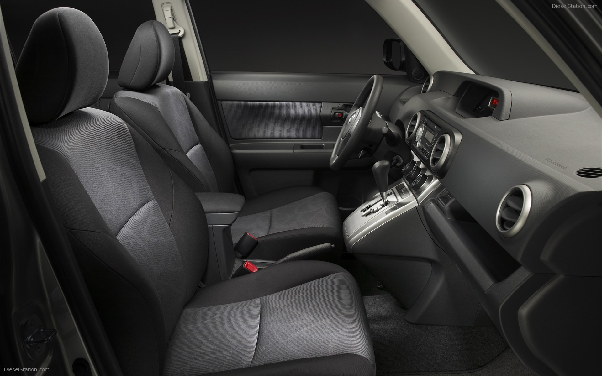 Scion xB 2011