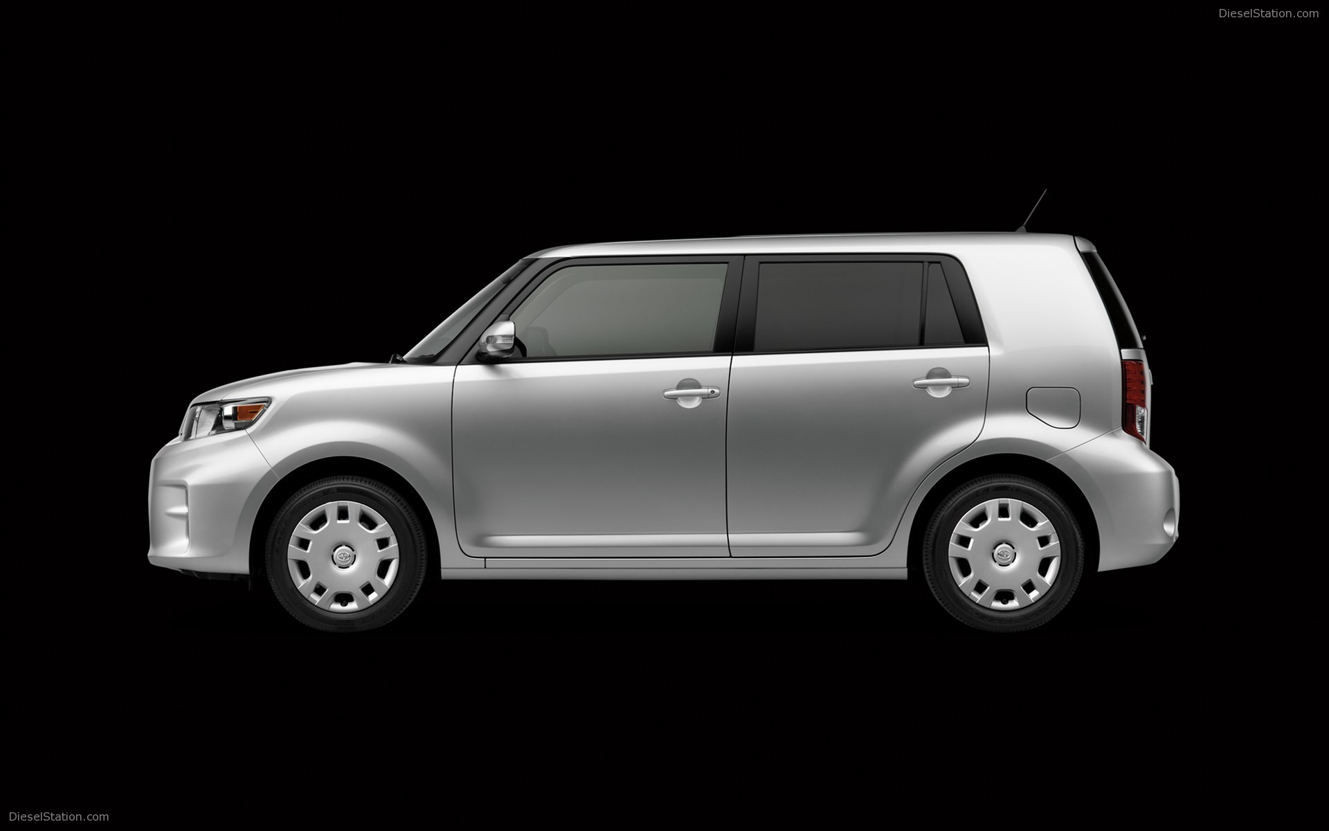 Scion xB 2011