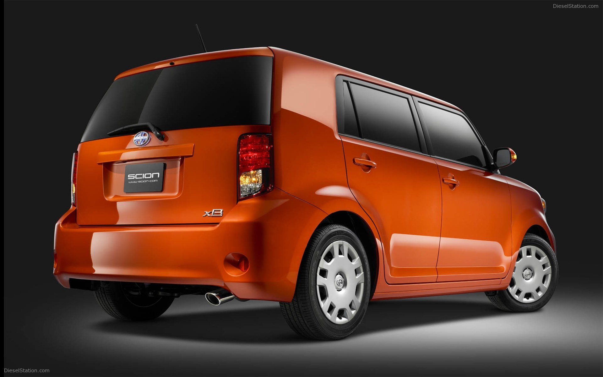Scion xB Series 9 2012