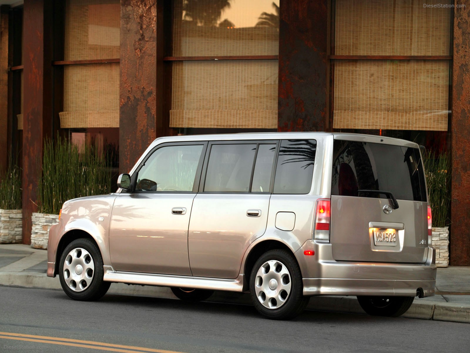 Scion xB