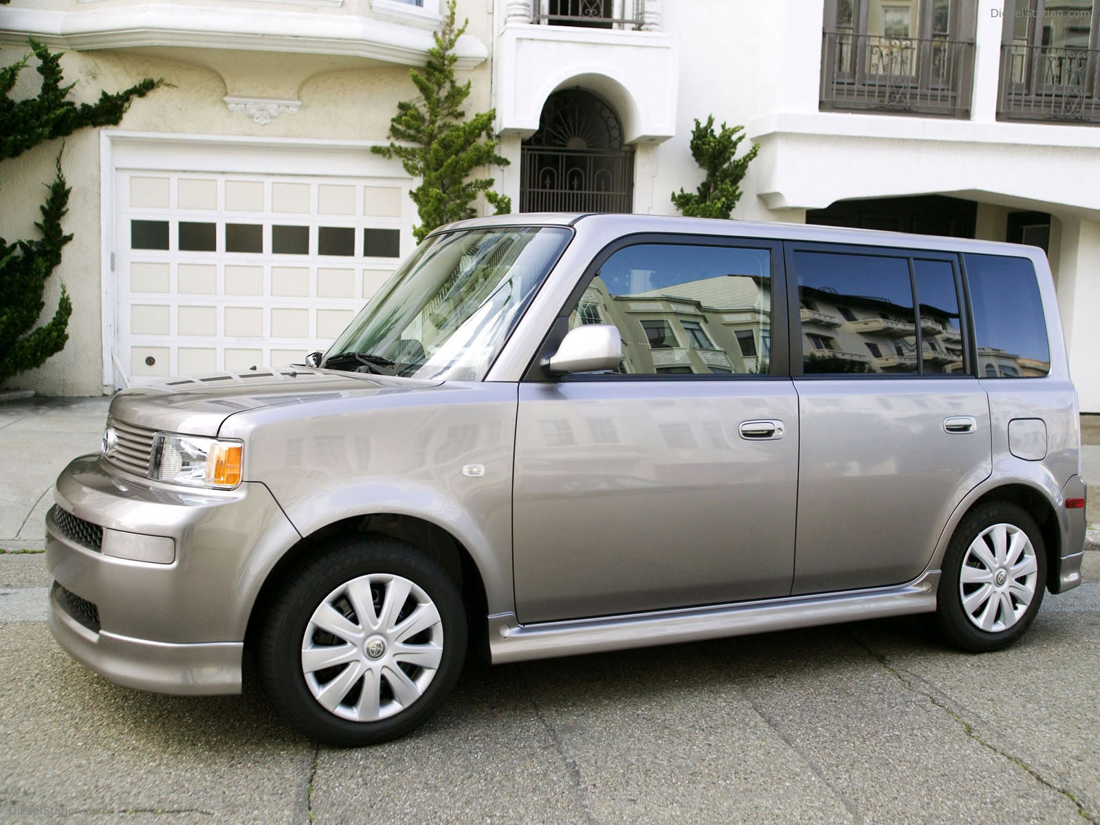 Scion xB