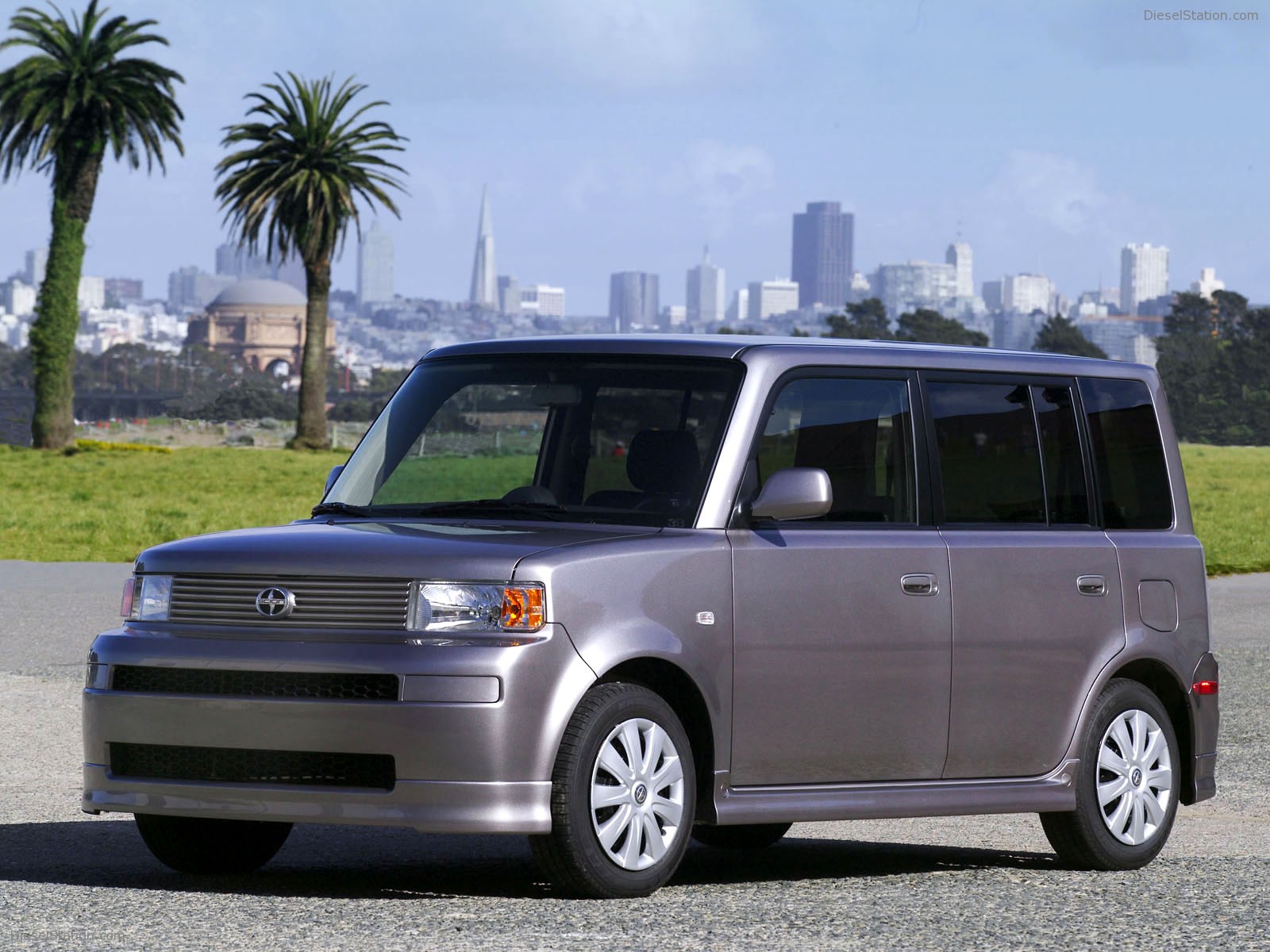 Scion xB