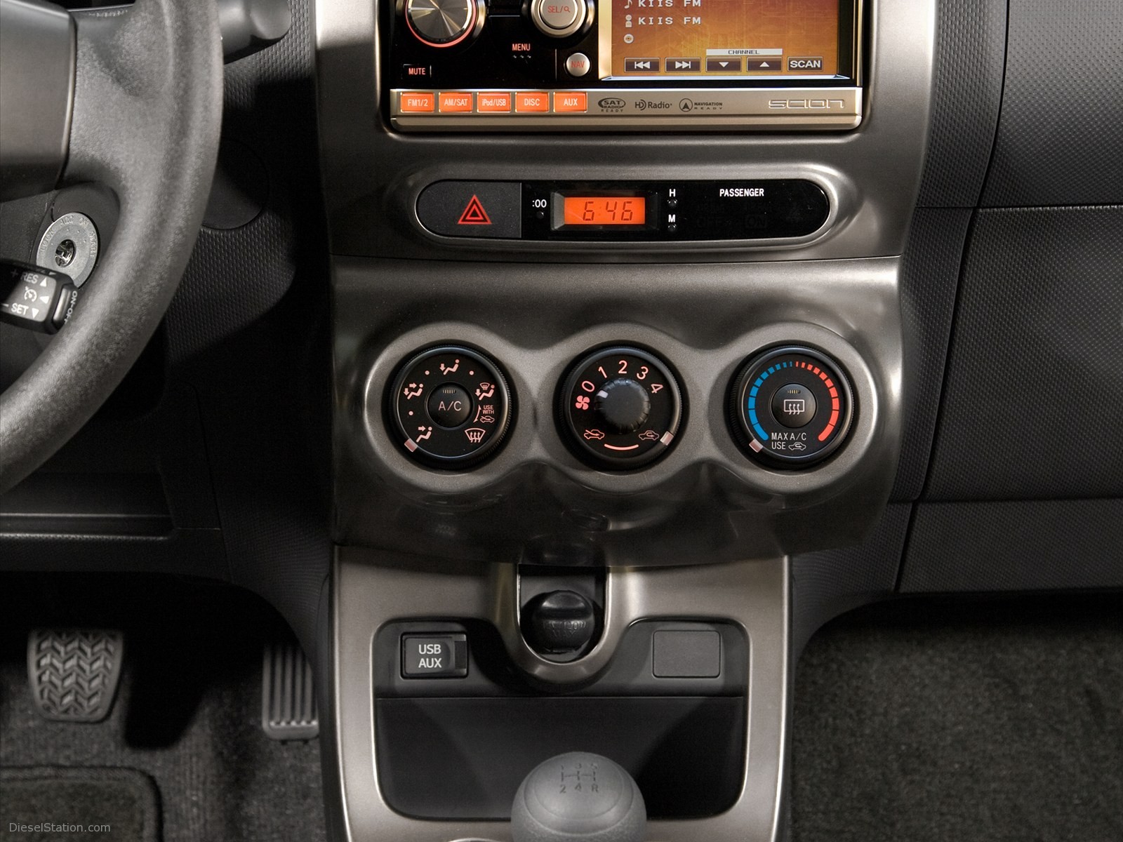 Scion xD 2011