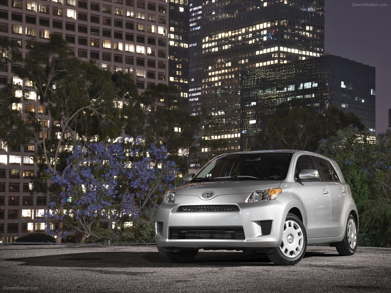 Scion xD 2011