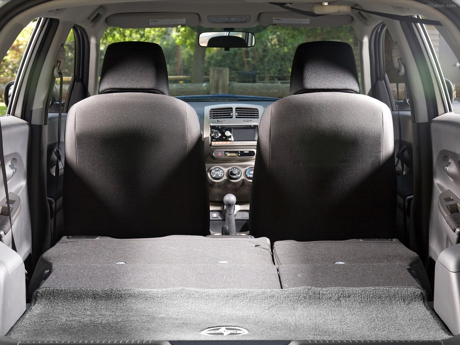 Scion xD 2011