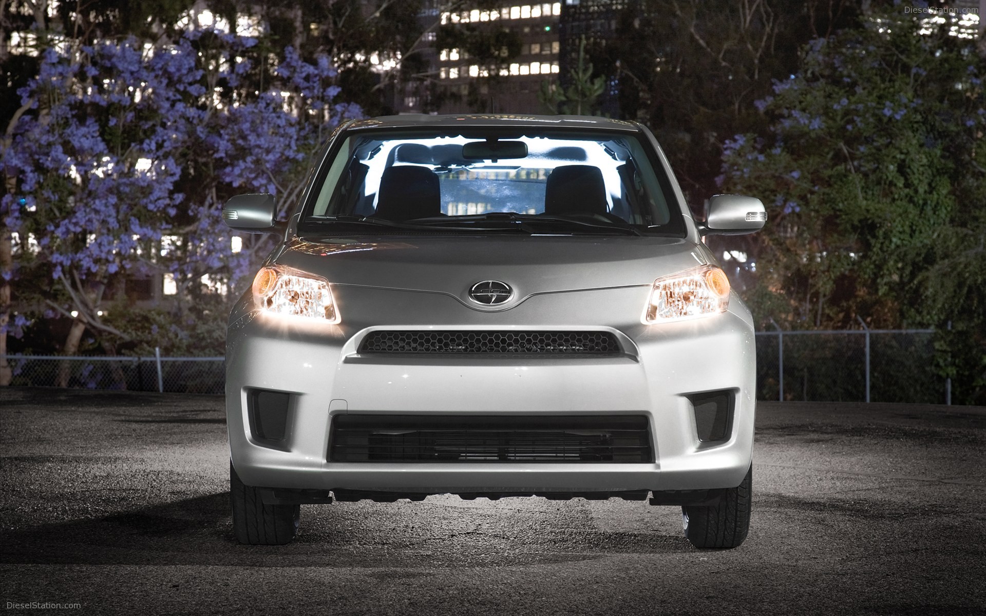 Scion xD 2011