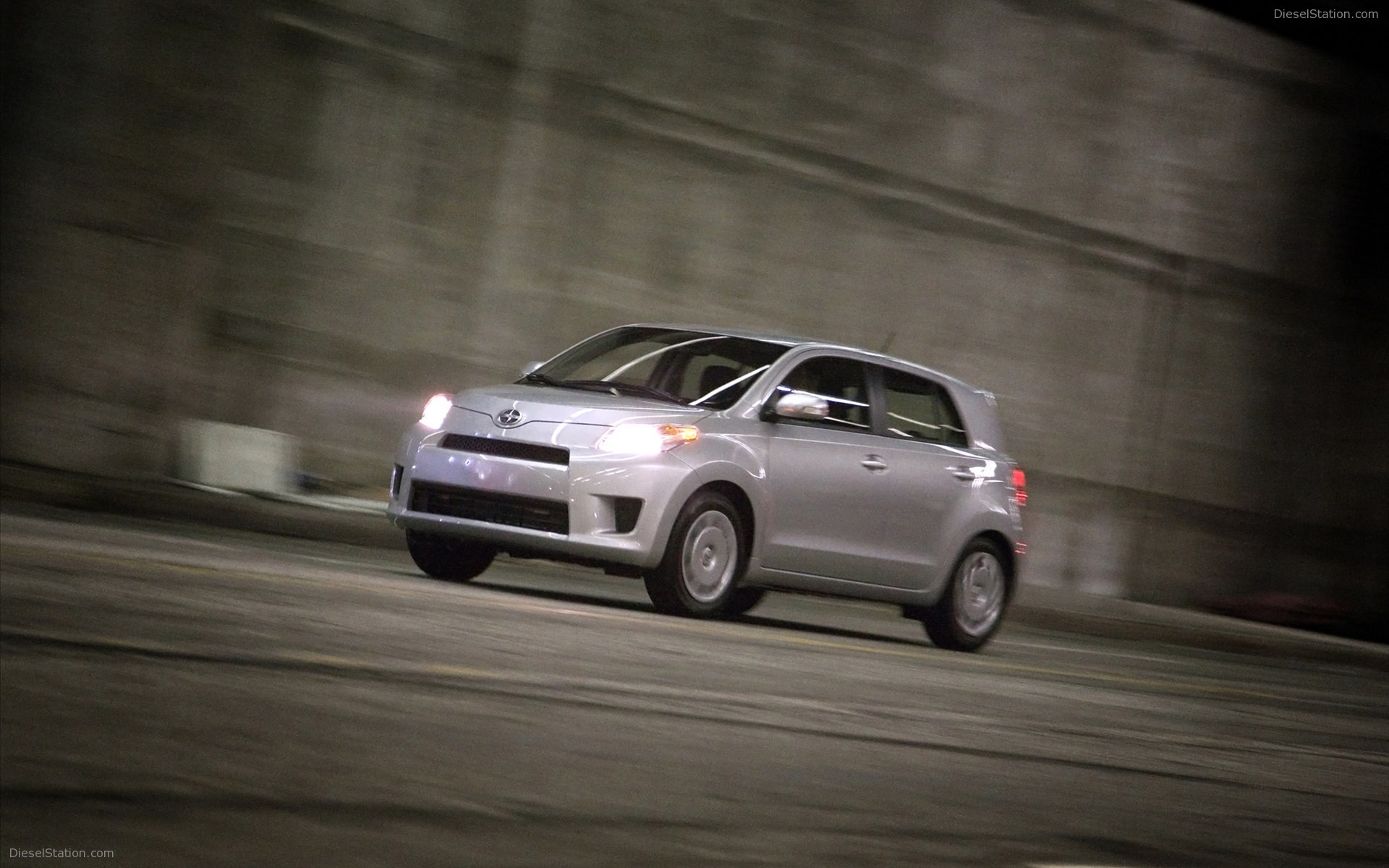 Scion xD 2011