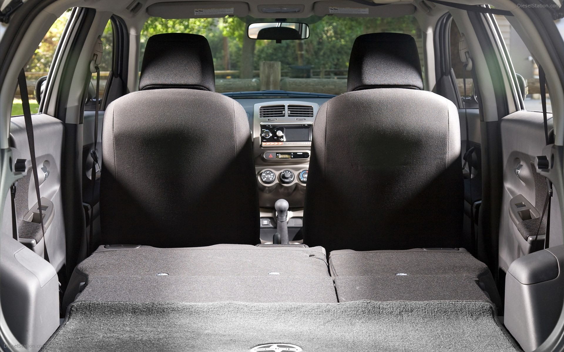 Scion xD 2011