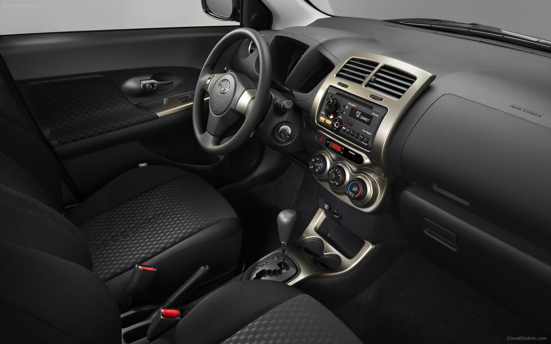 Scion Xd 2013