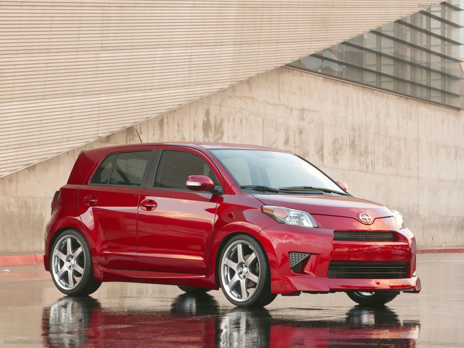 Scion xD