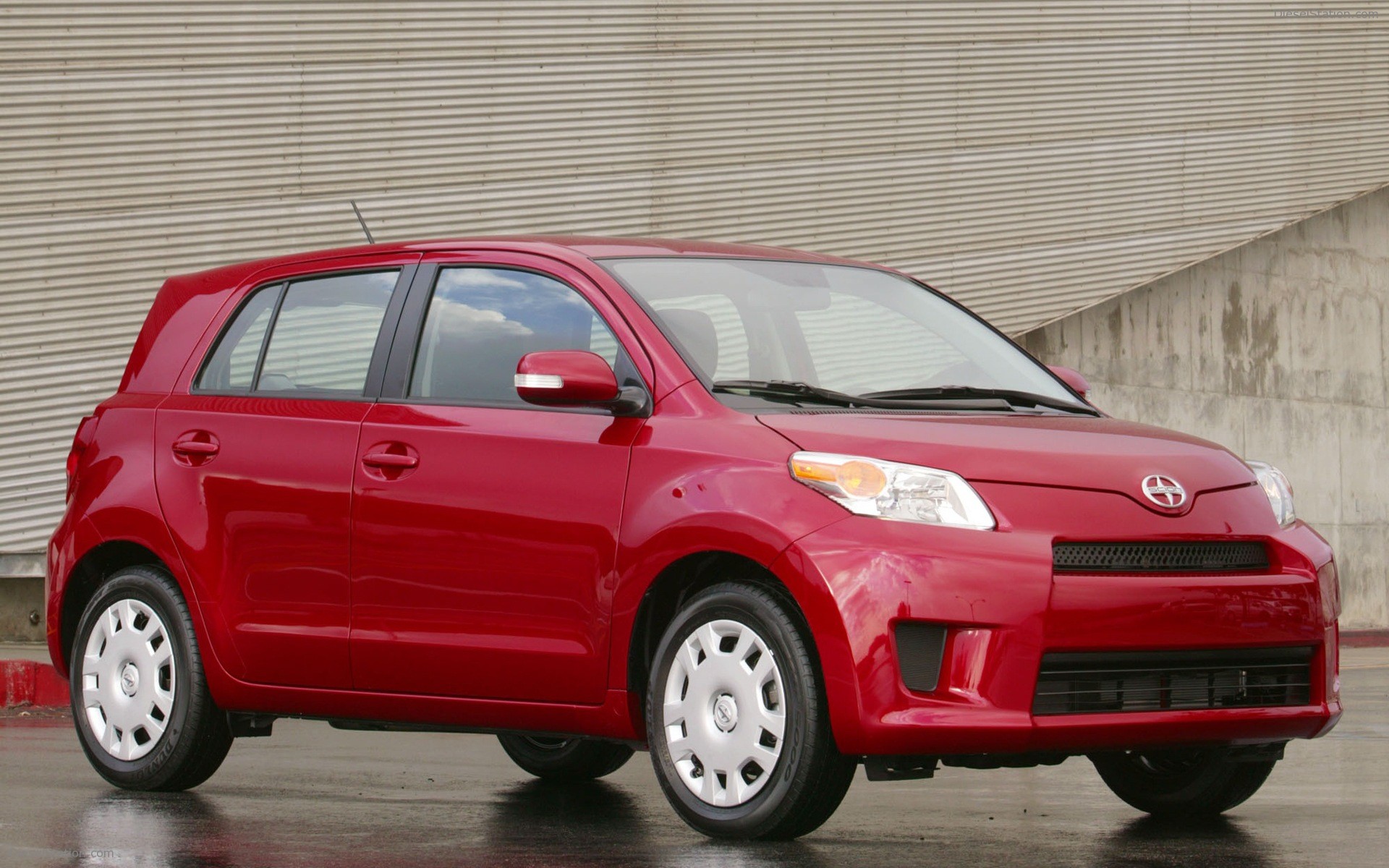 Scion xD