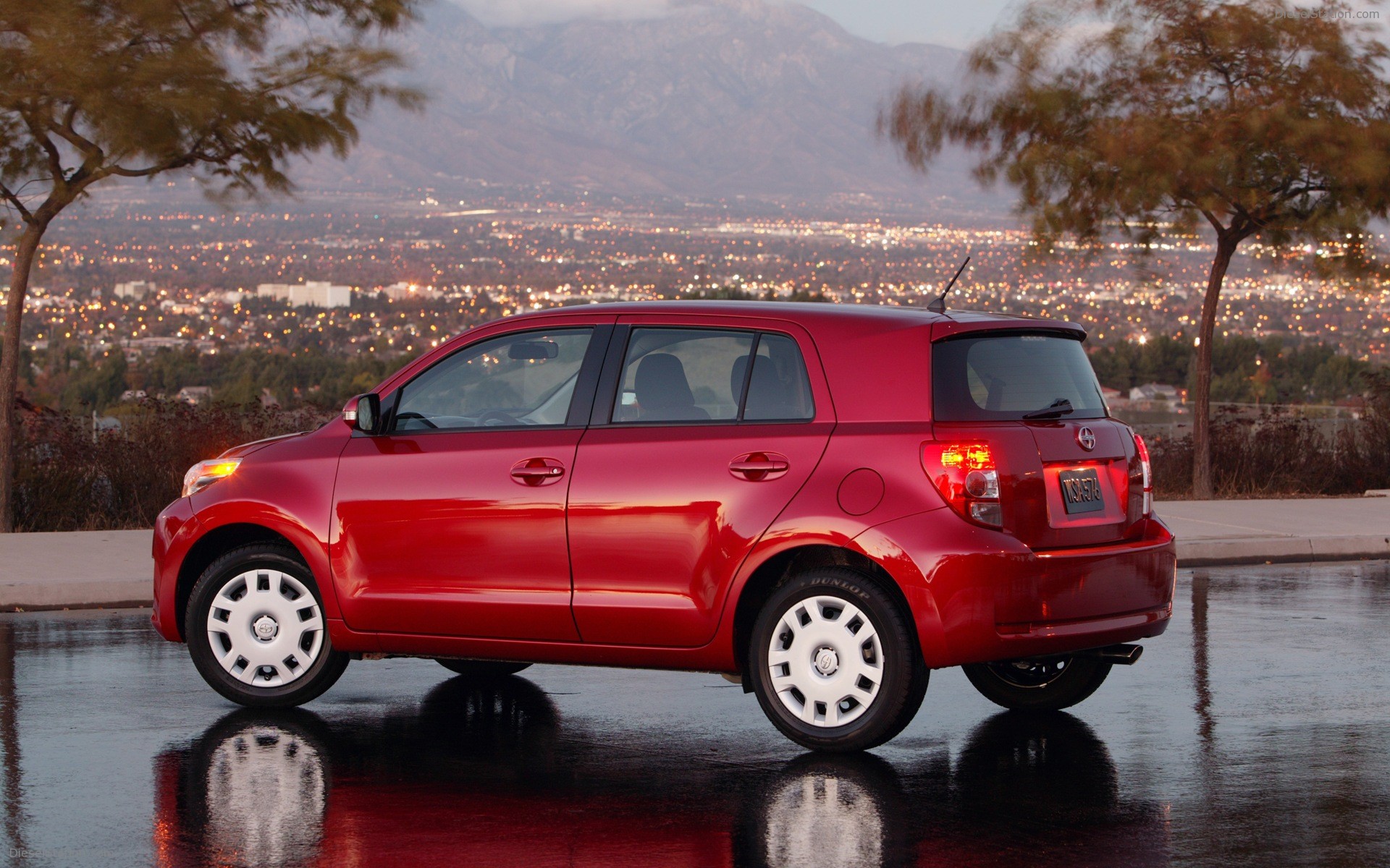 Scion xD