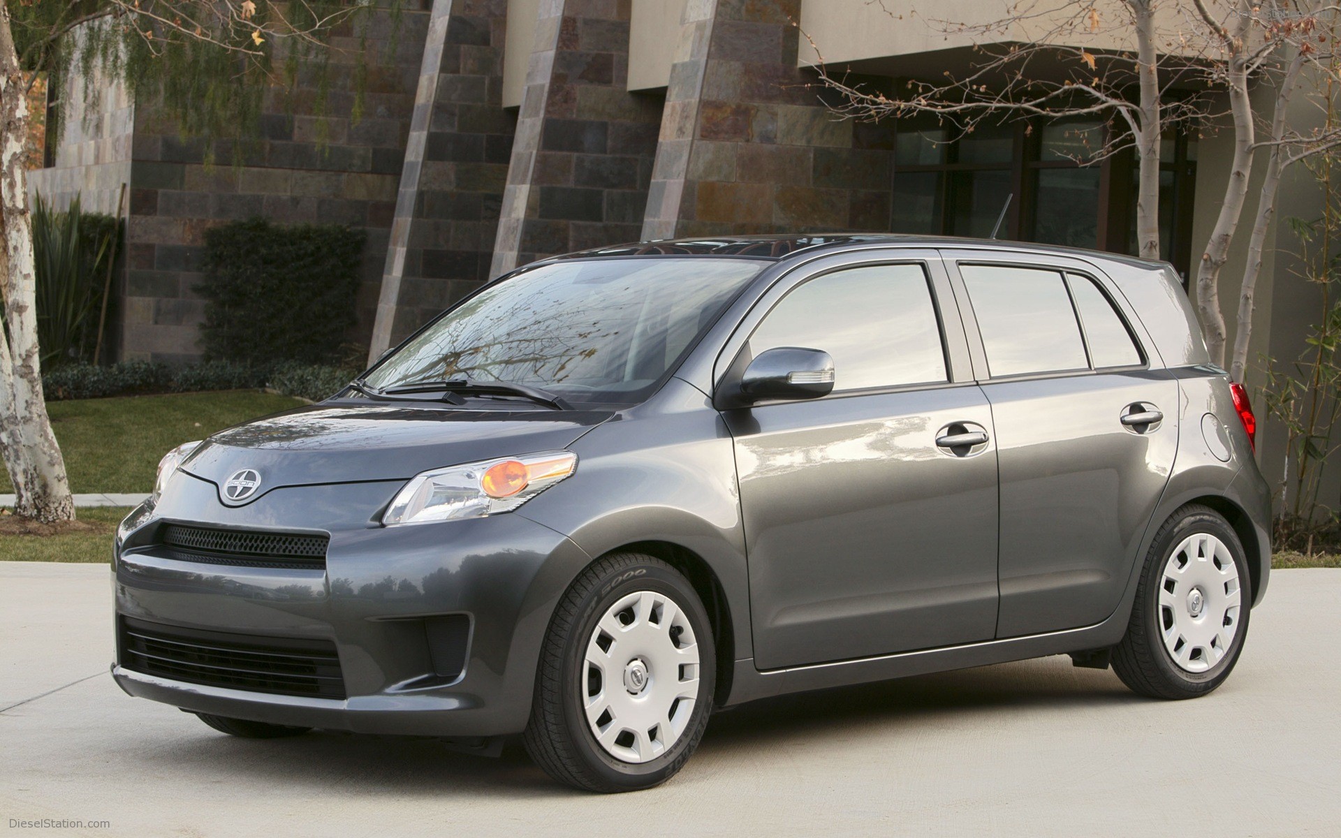 Scion xD