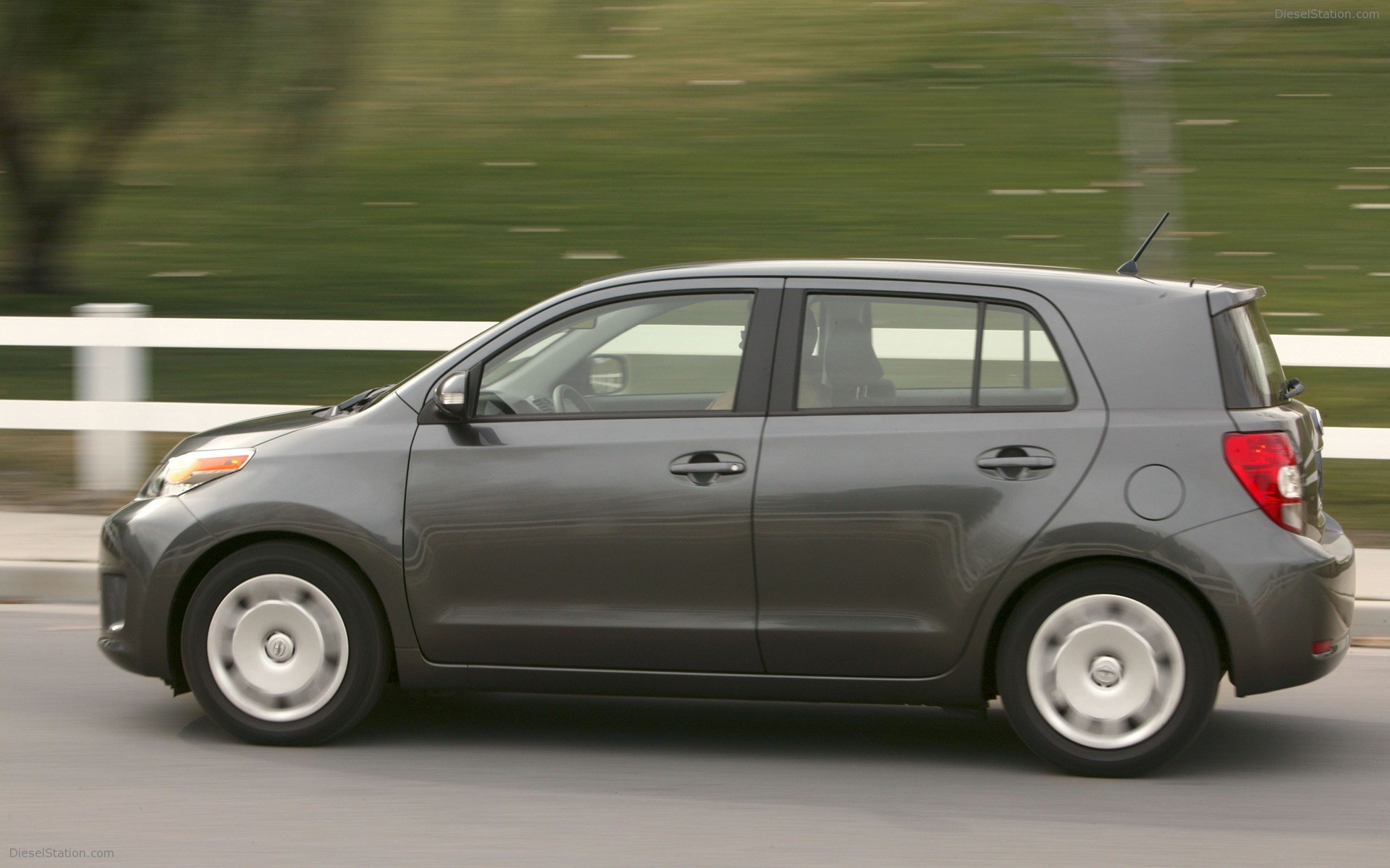 Scion xD
