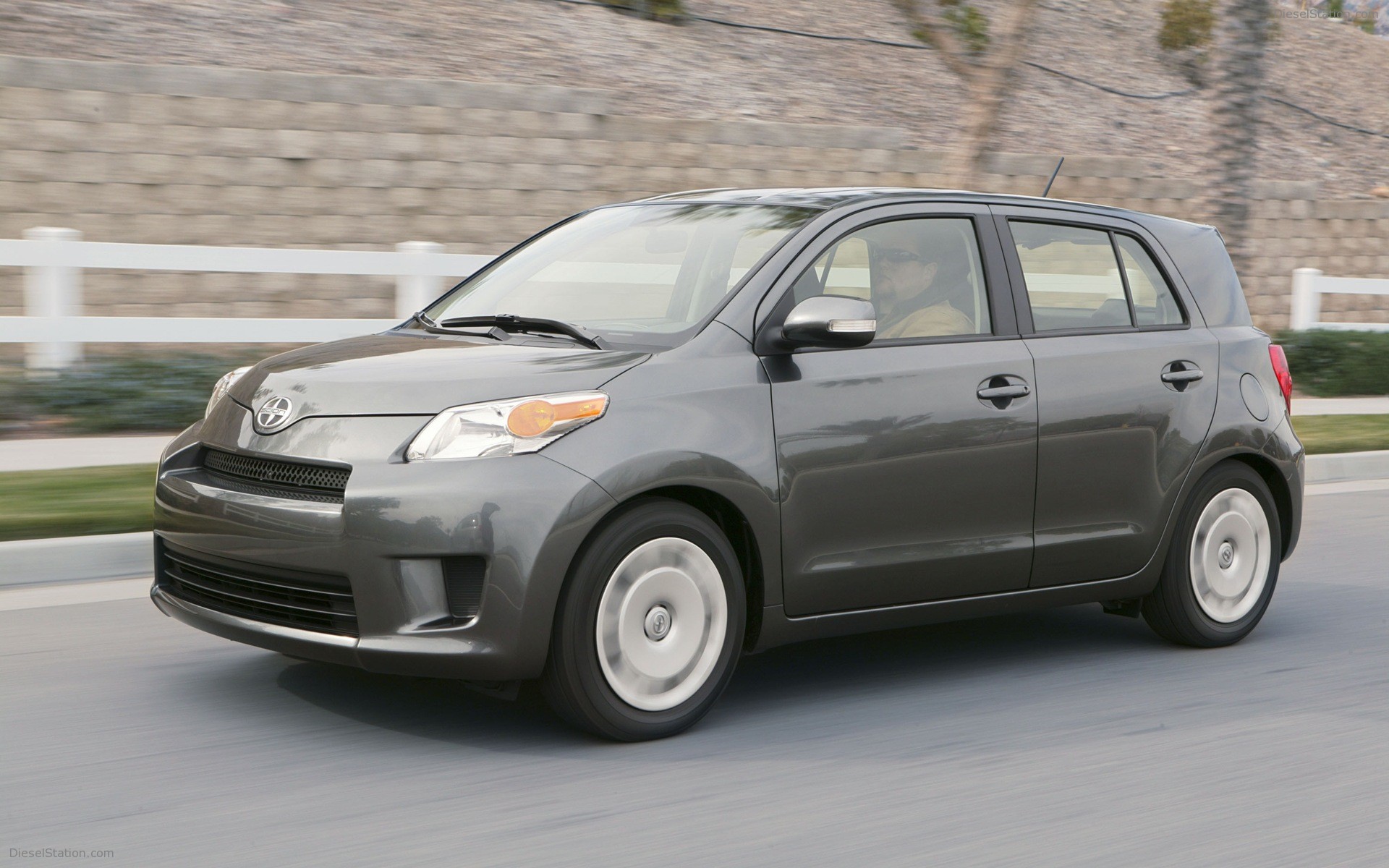 Scion xD