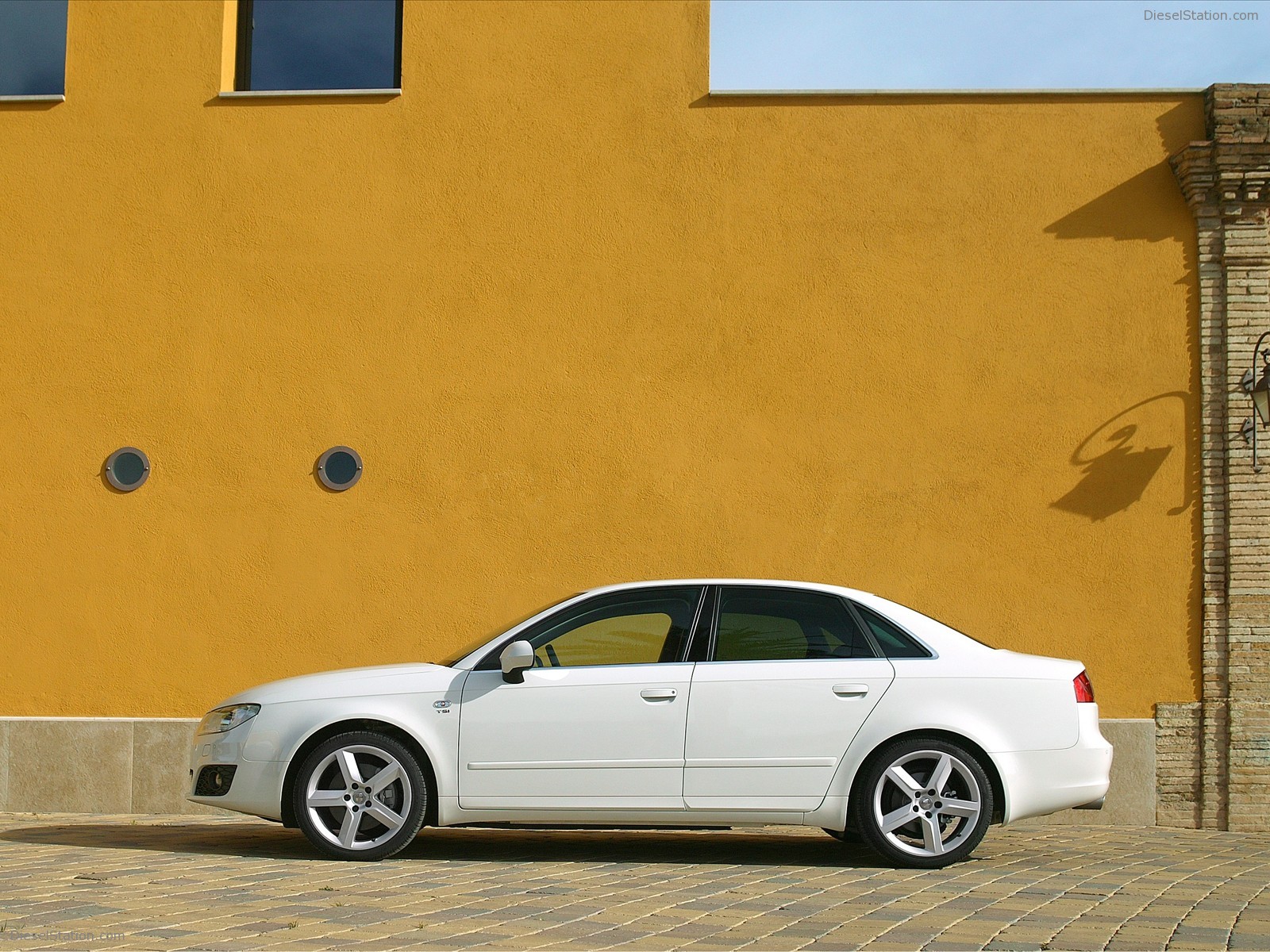 SEAT ALL NEW EXEO SALOON