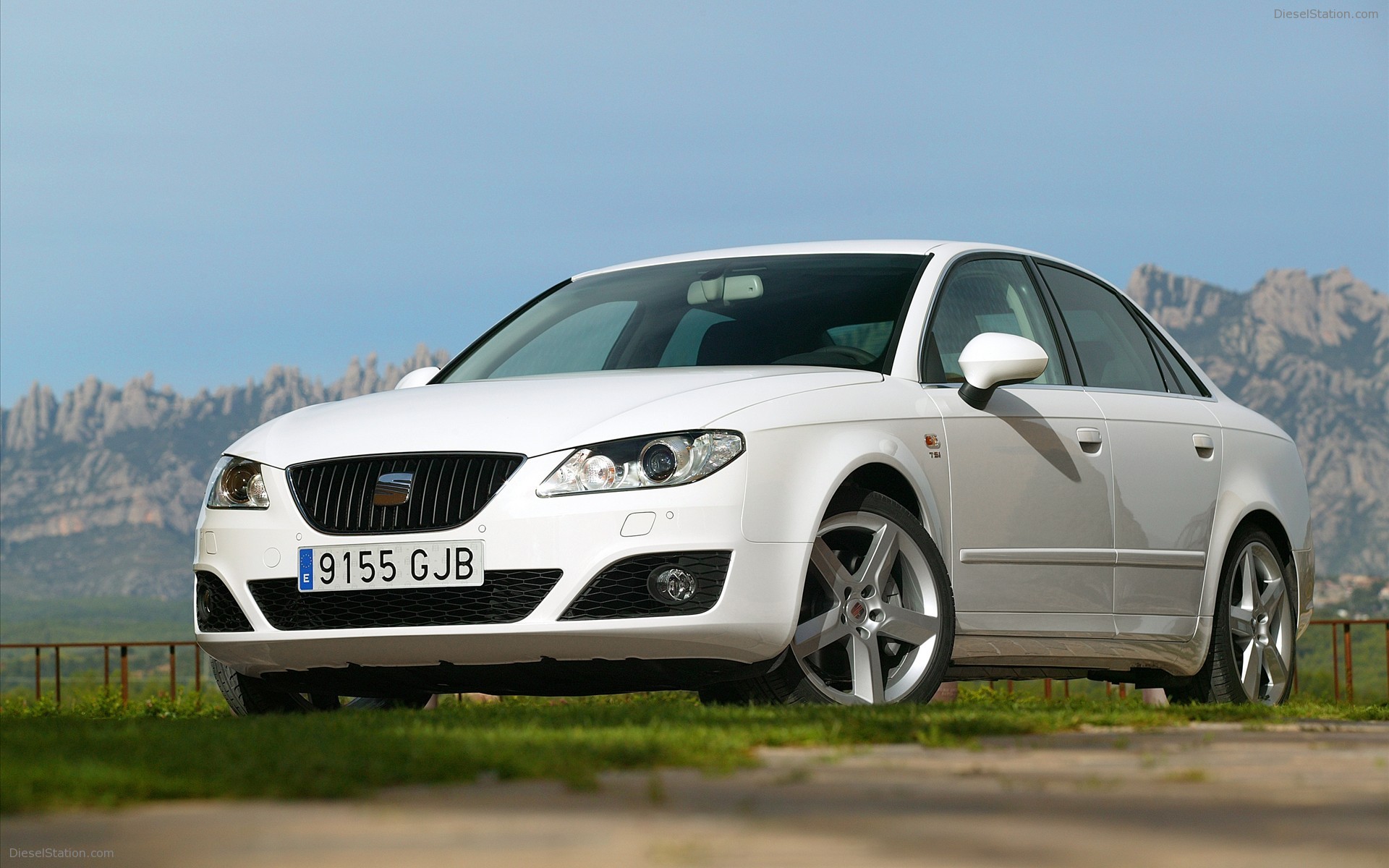SEAT ALL NEW EXEO SALOON
