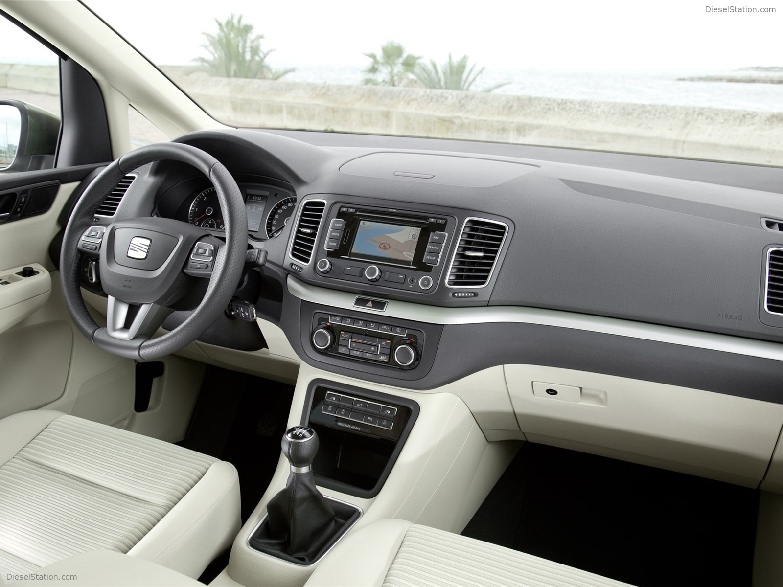 Seat Alhambra 2011