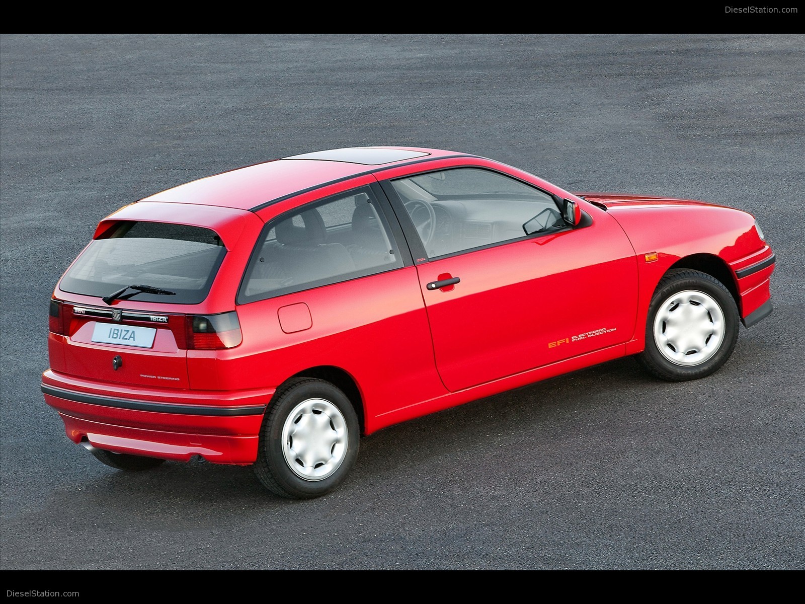 IBIZA SEAT'S SPORTY SUPERMINI CELEBRATES 25 YEARS IBIZA SEAT'S SPORTY SUPERMINI CELEBRATES 25 YEARS